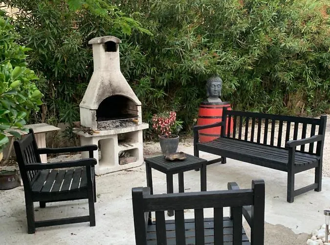 Apartamento Les Dahlias 4 Personnes Jacuzzi Barbecue Jardin Arbore Climatise *
